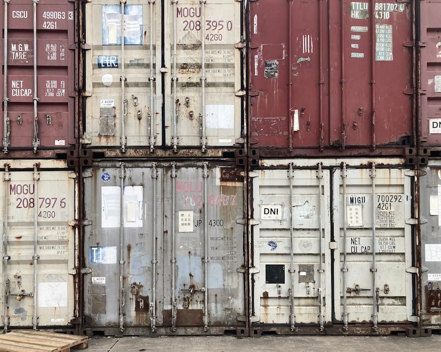 Photo containership