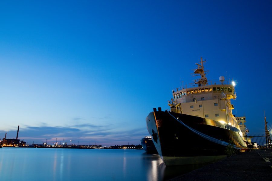 Photo ship